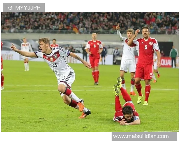 德国足球明星前腰的辉煌历程与对球队的影响分析 德国足球明星前腰的辉煌历程与对球队的影响分析