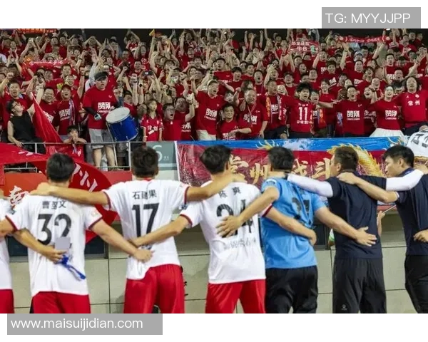 实况足球明星赛盛典开启球迷狂欢尽享足球激情与荣耀