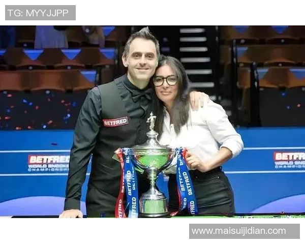 武汉足球队在大师赛中的默契配合与战术分析展现出团队实力与潜力